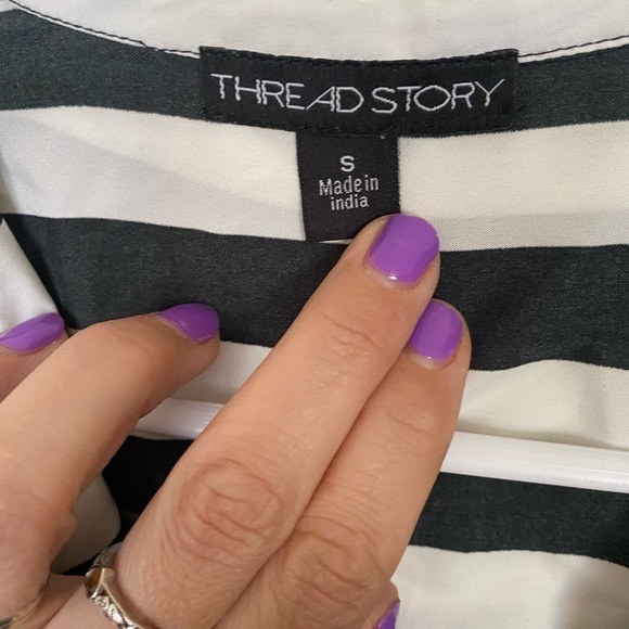 Thread, story, size small, one piece jumper, sleeveless ladies, striped - Picture 6 of 7